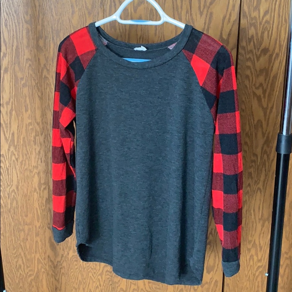 Long sleeve shirt